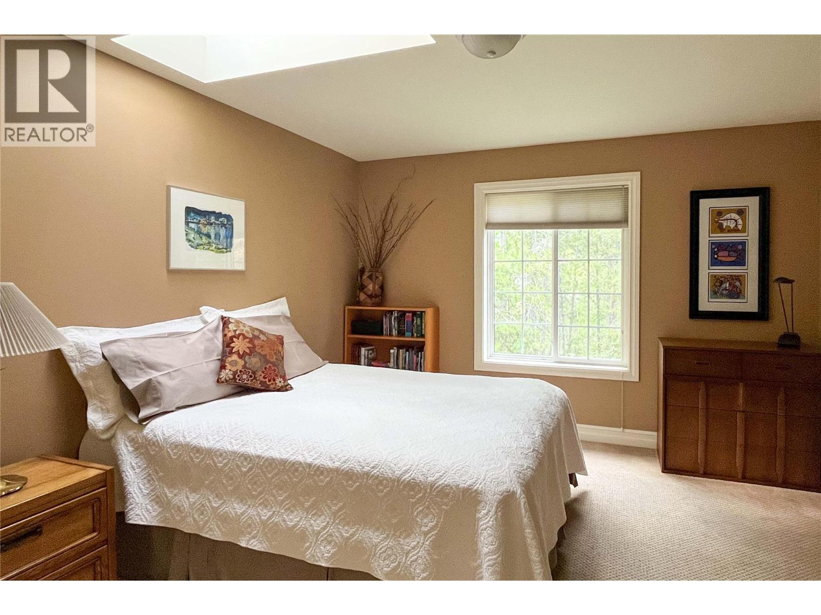  3800 60 Street Northwest, Salmon Arm