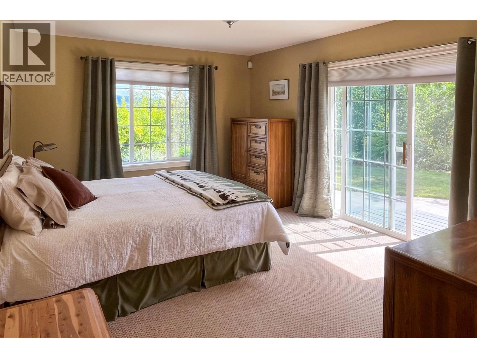  3800 60 Street Northwest, Salmon Arm
