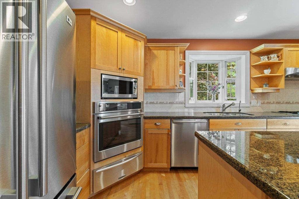  3800 60 Street Northwest, Salmon Arm