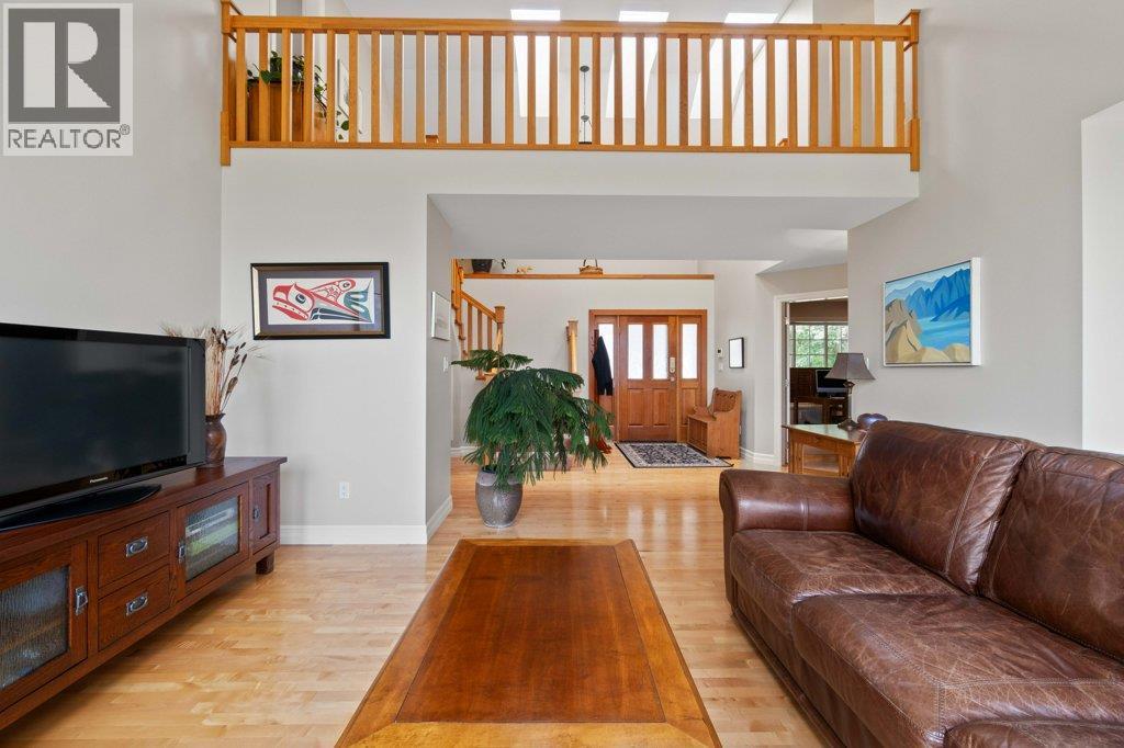  3800 60 Street Northwest, Salmon Arm