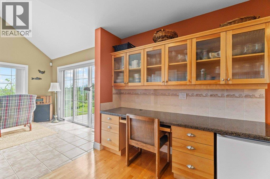  3800 60 Street Northwest, Salmon Arm