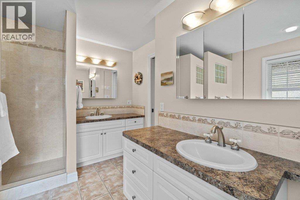  3800 60 Street Northwest, Salmon Arm