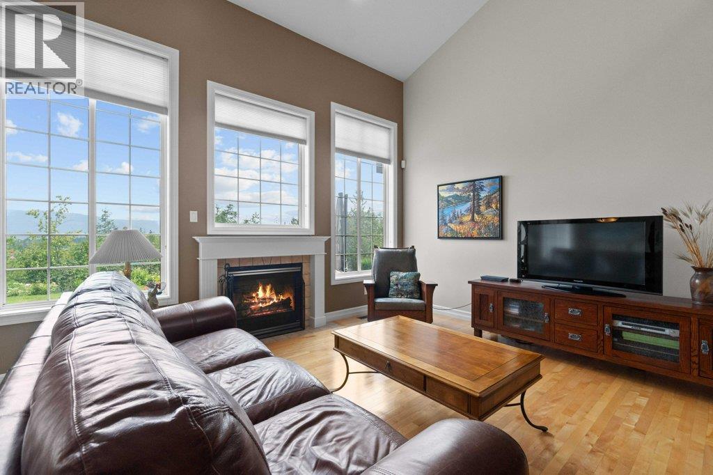  3800 60 Street Northwest, Salmon Arm