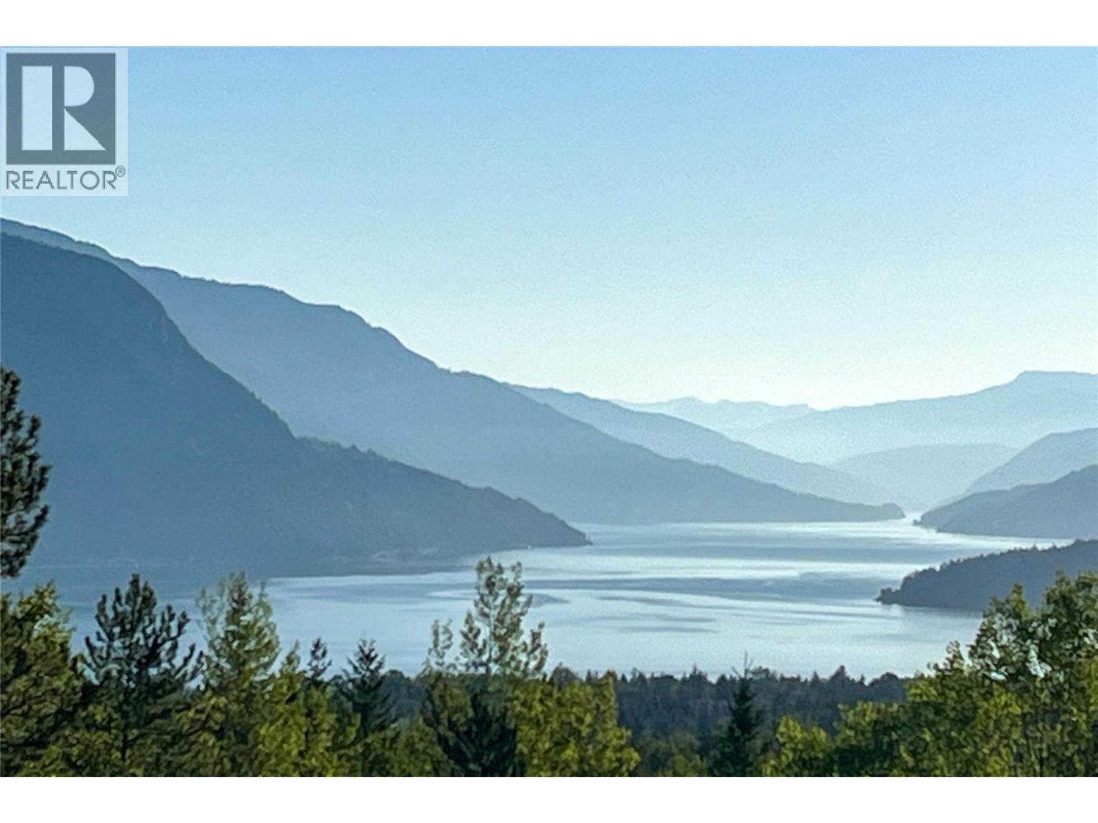  3800 60 Street Northwest, Salmon Arm