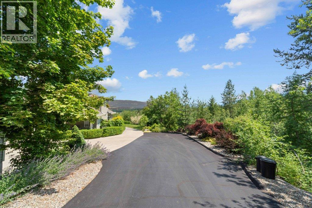  3800 60 Street Northwest, Salmon Arm