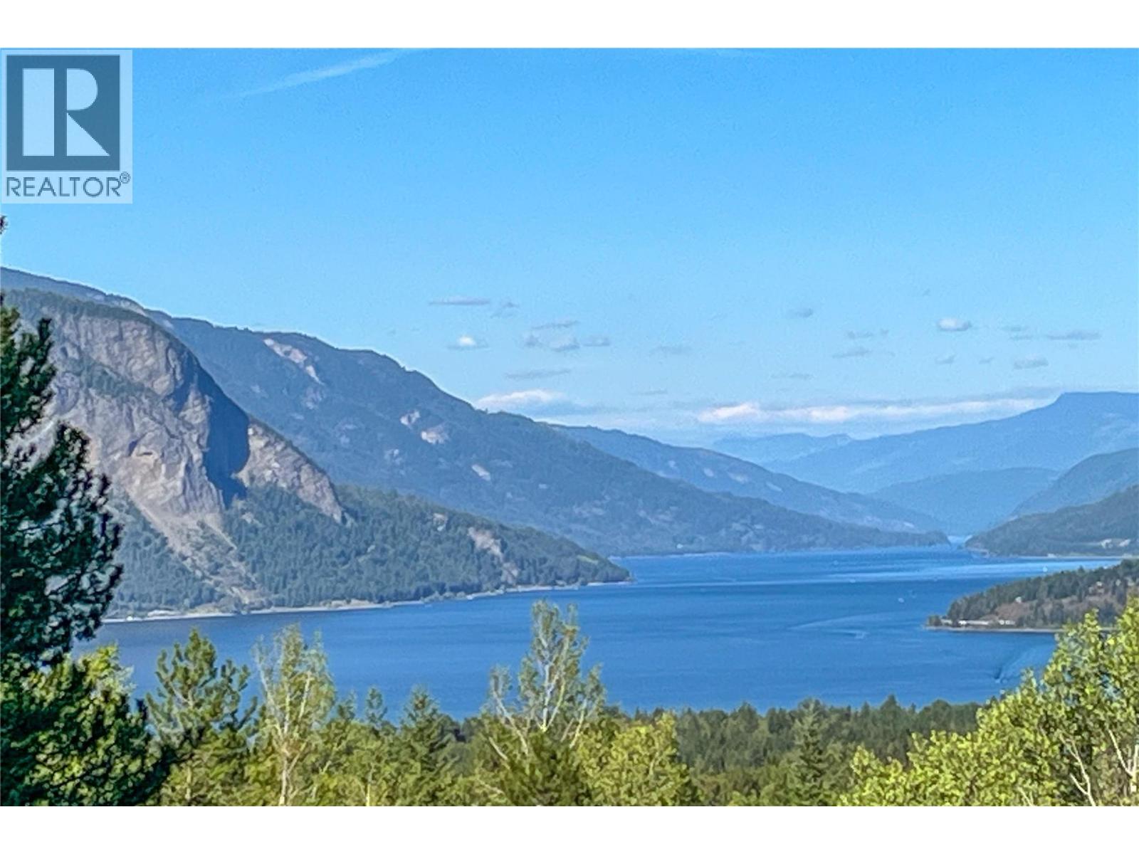  3800 60 Street Northwest, Salmon Arm