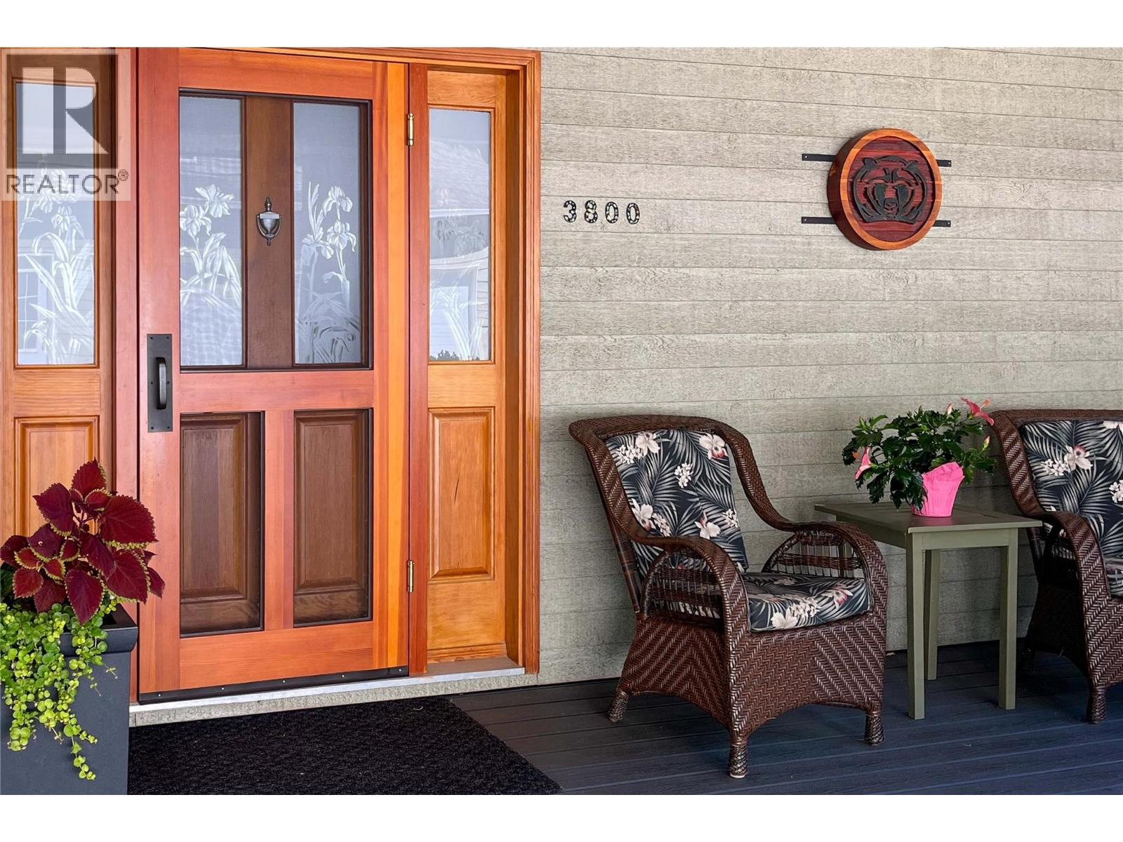  3800 60 Street Northwest, Salmon Arm