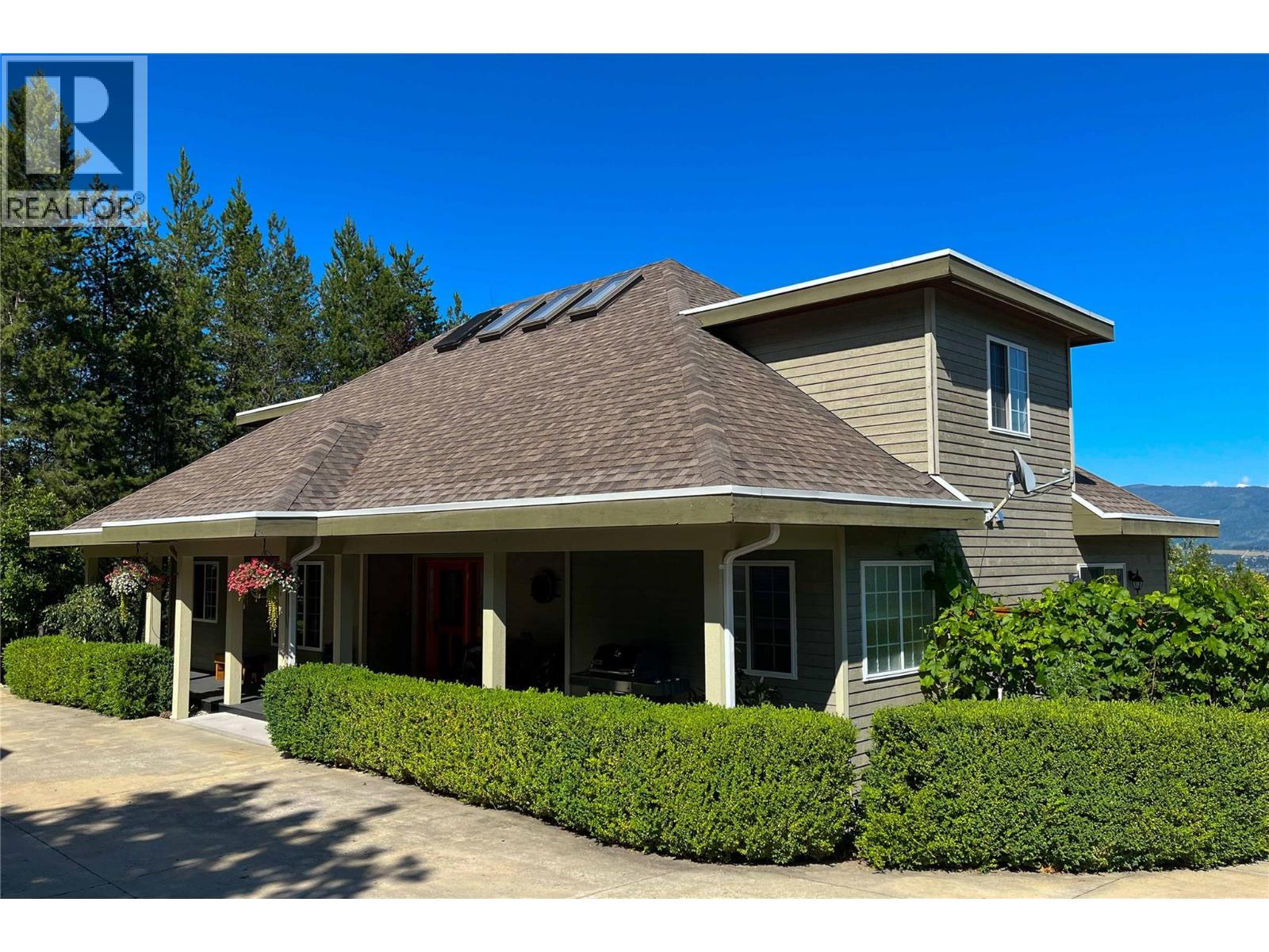  3800 60 Street Northwest, Salmon Arm