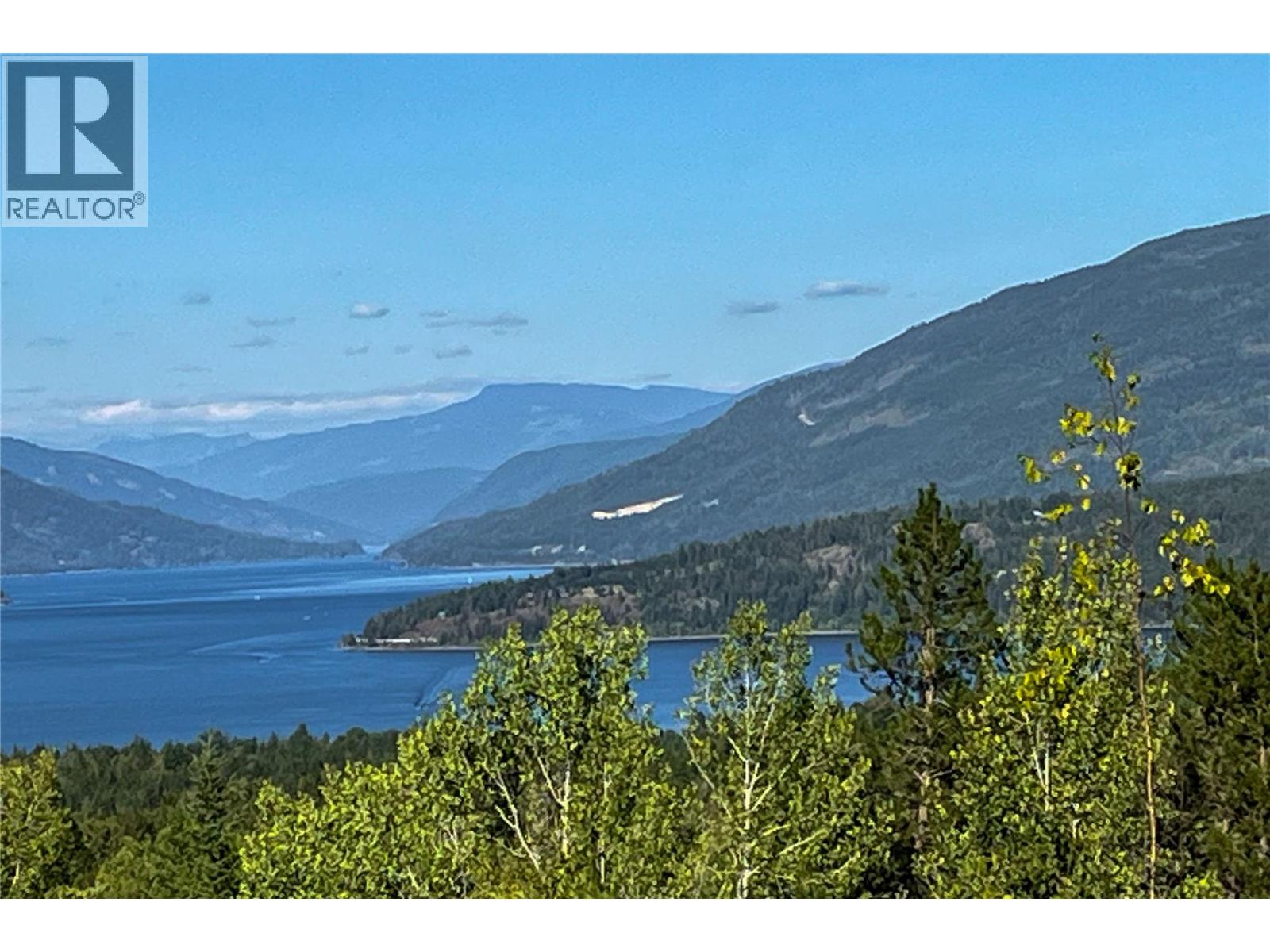  3800 60 Street Northwest, Salmon Arm