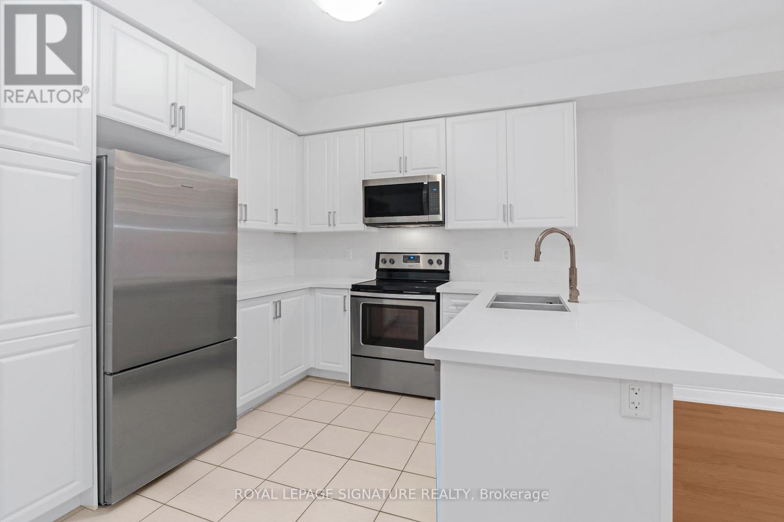 Photo 27 of 91 Thomas Fisher Drive, Toronto ON