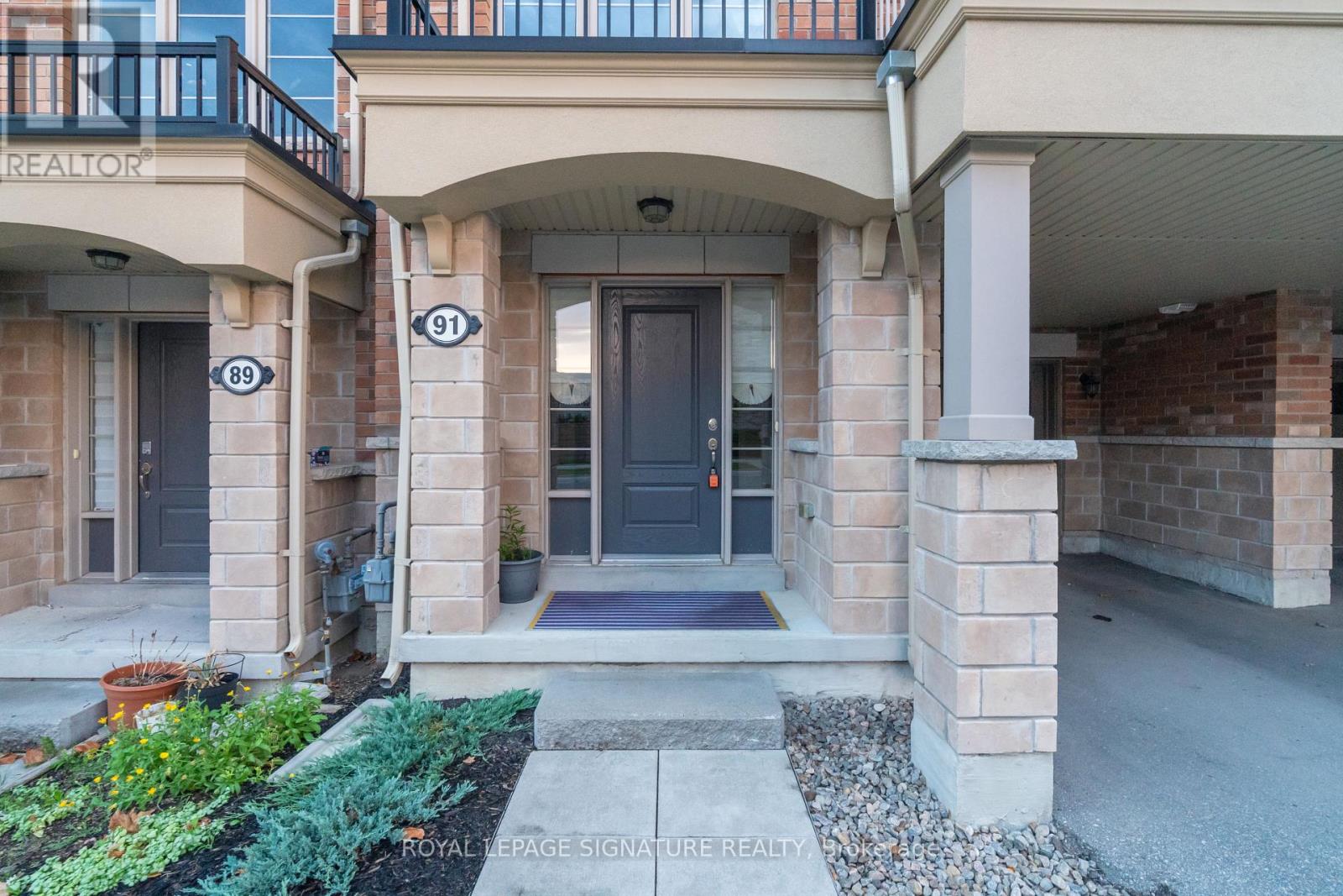 Photo 20 of 91 Thomas Fisher Drive, Toronto ON