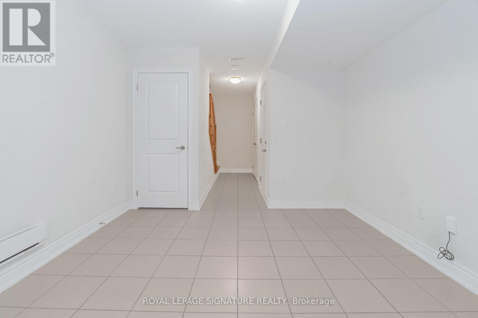 Photo 18 of 91 Thomas Fisher Drive, Toronto ON