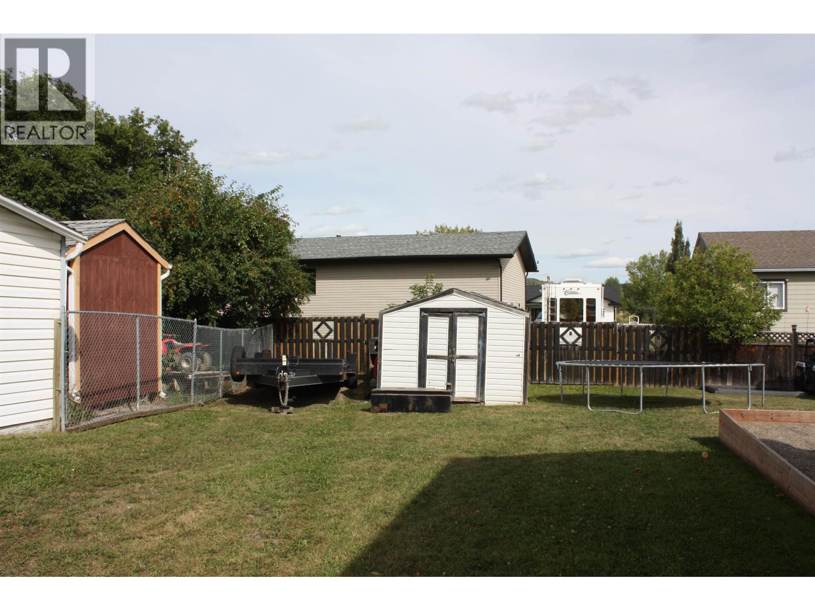 Photo 27 of 9801 97 Street, Taylor BC