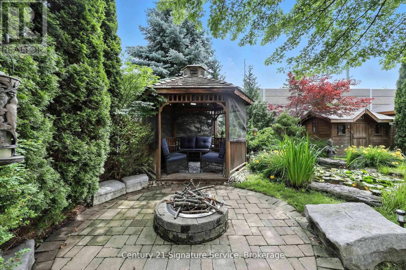 Photo 10 of 77 Esposito Drive, Caledon ON