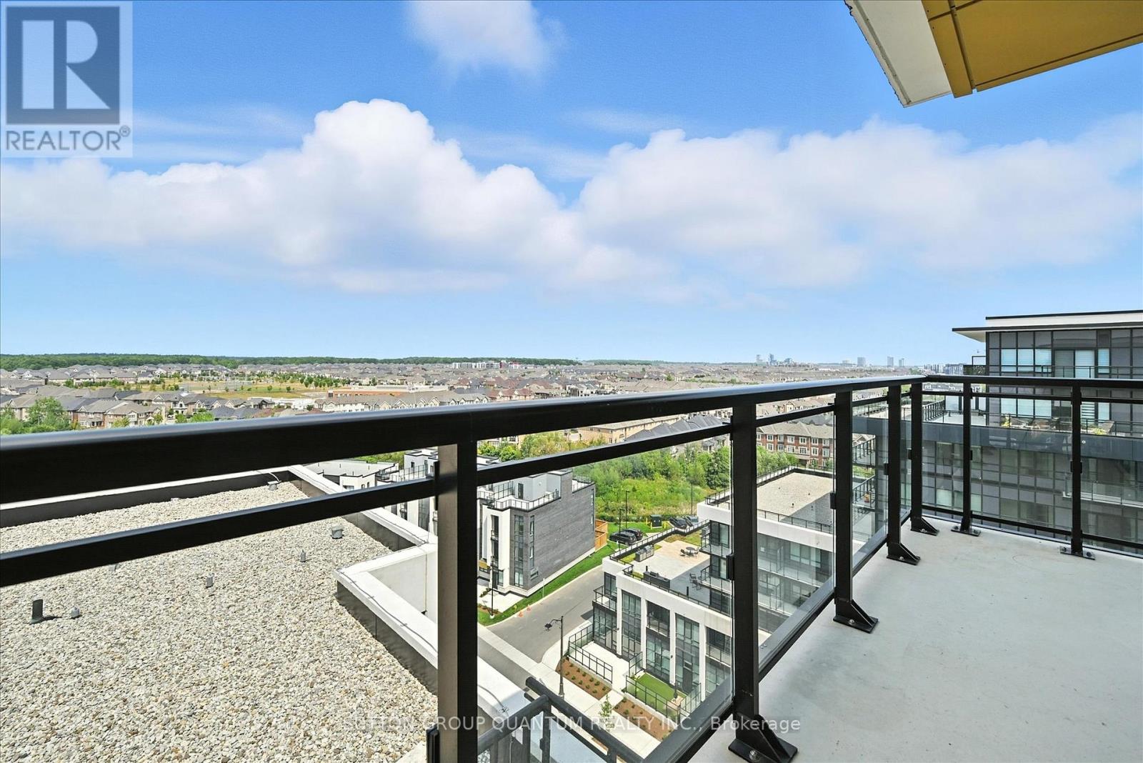 Photo 40 of Ph 06 405 Dundas Street W, Oakville ON