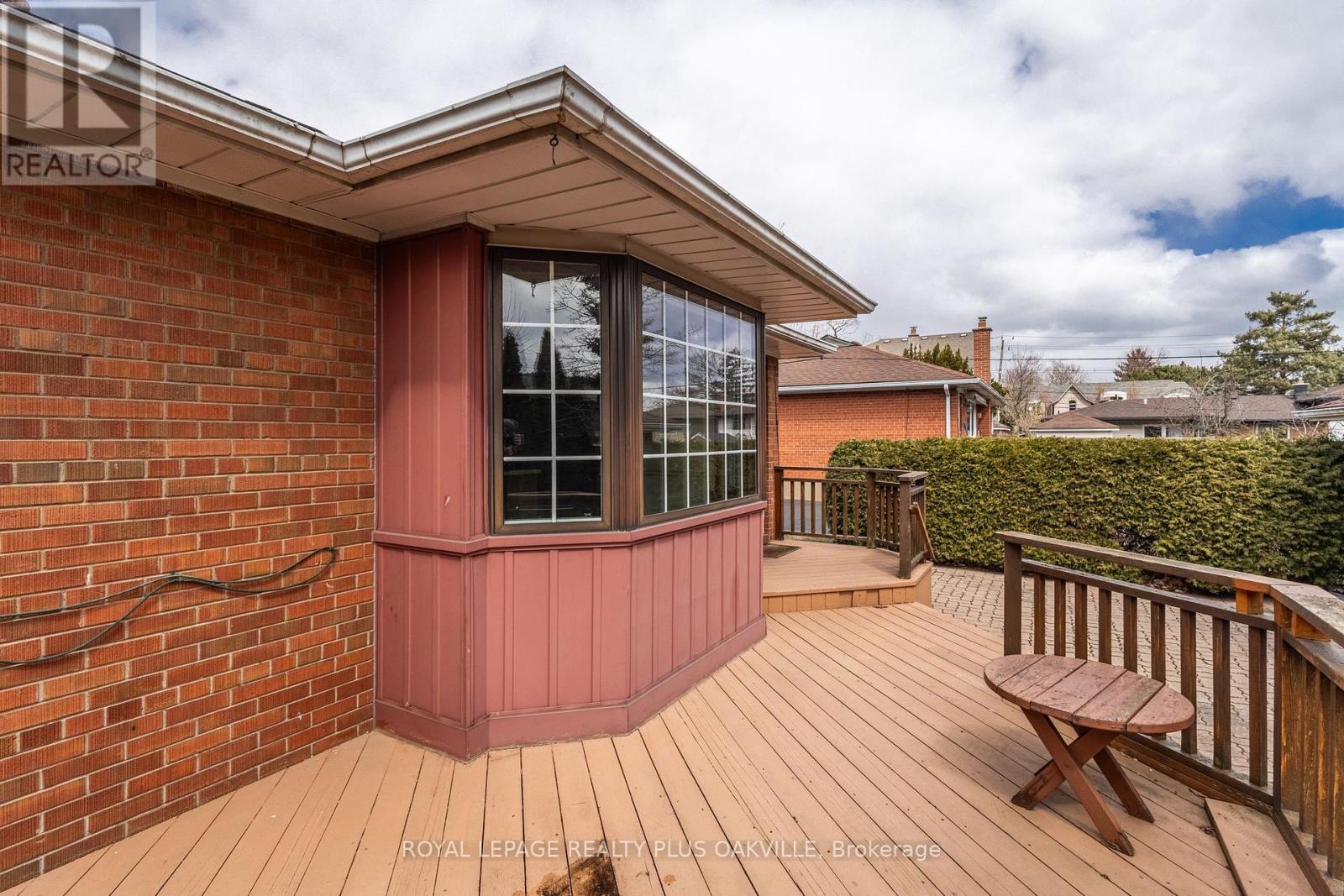 Photo 43 of 2416 Rebecca Street, Oakville ON