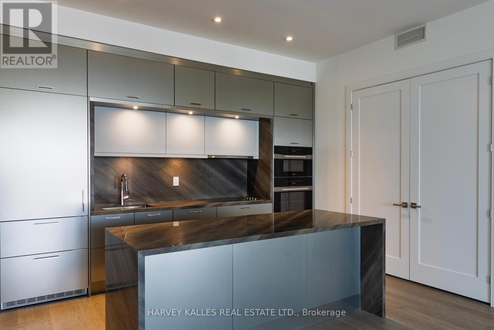 Photo 19 of 701 155 Merchants Wharf, Toronto ON