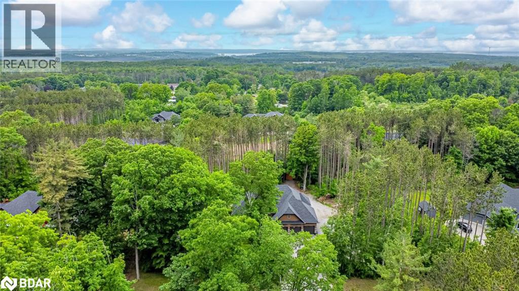 Photo 9 of 38 Windermere Circle, Tay ON