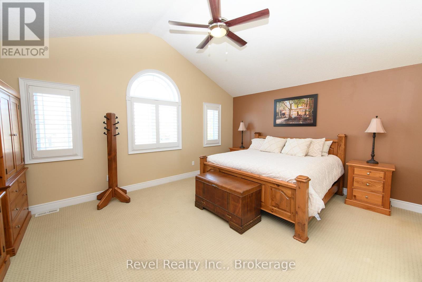 Photo 17 of 54 Williams Street, Collingwood ON