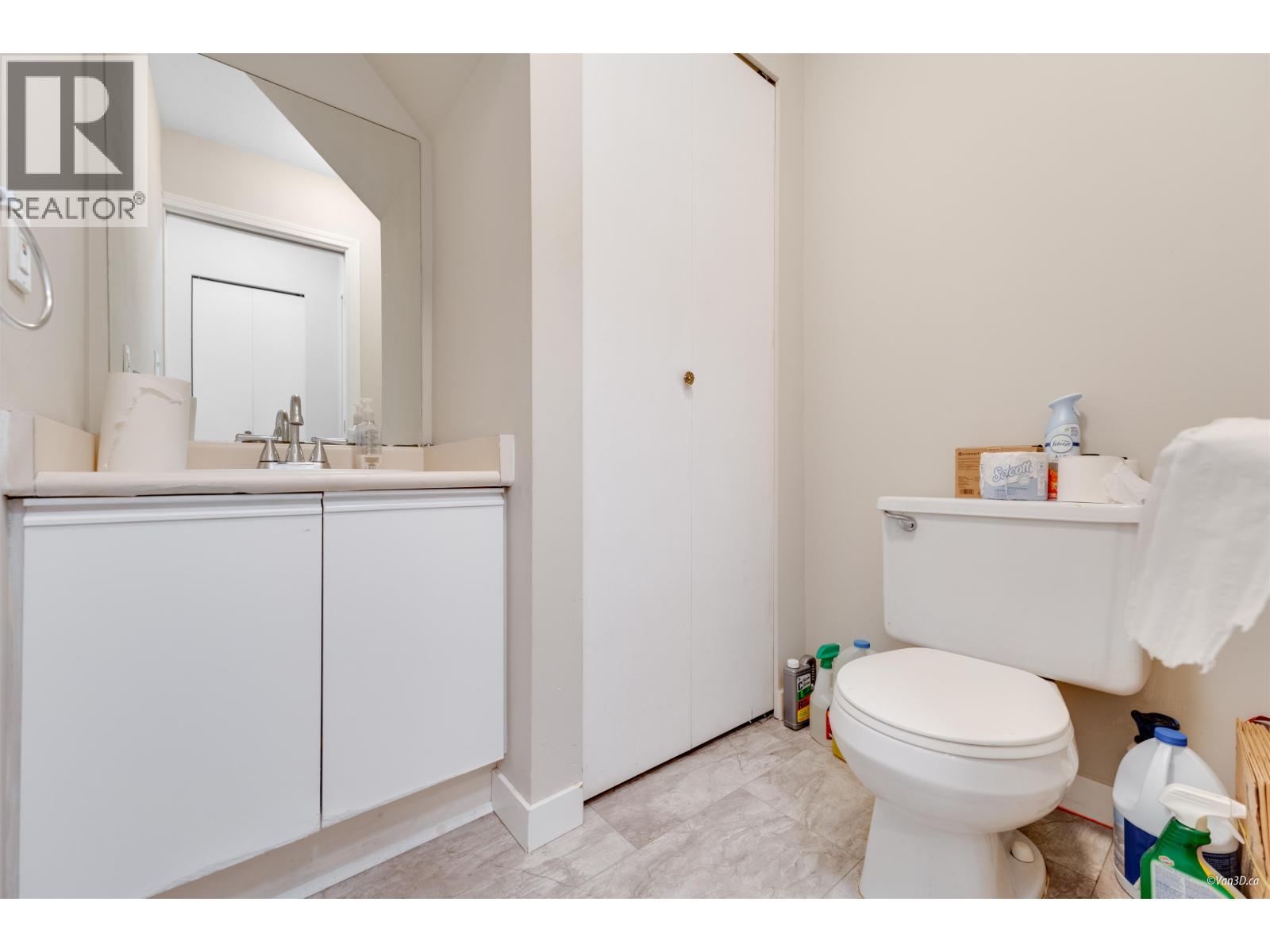 Photo 7 of 165 2211 No 4 Road, Richmond BC