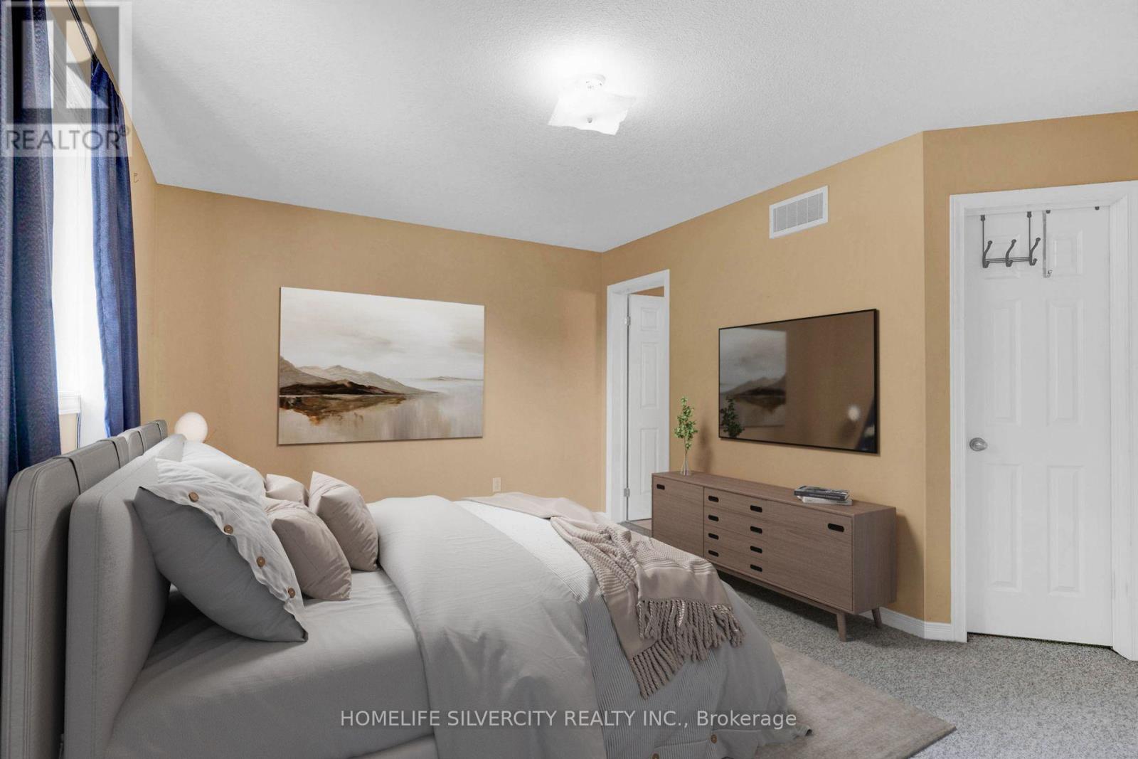Photo 12 of 276 Watson Parkway N, Guelph ON