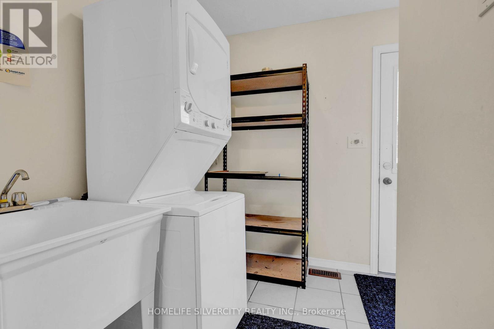 Photo 16 of 276 Watson Parkway N, Guelph ON