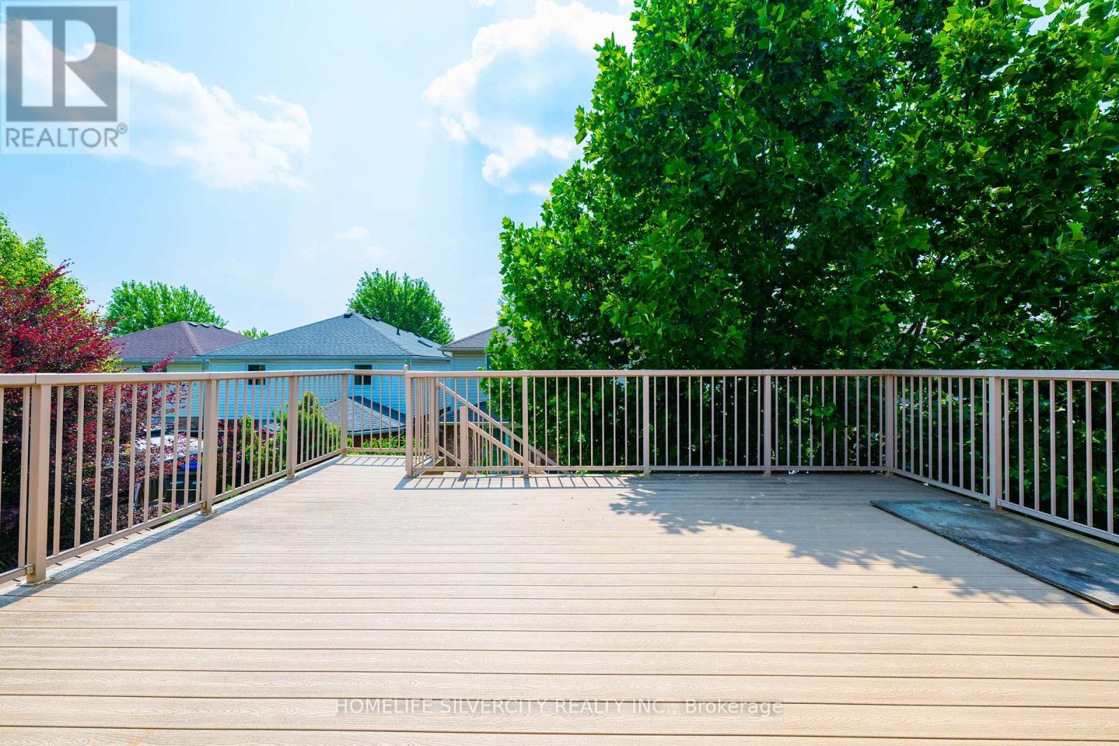 Photo 17 of 276 Watson Parkway N, Guelph ON