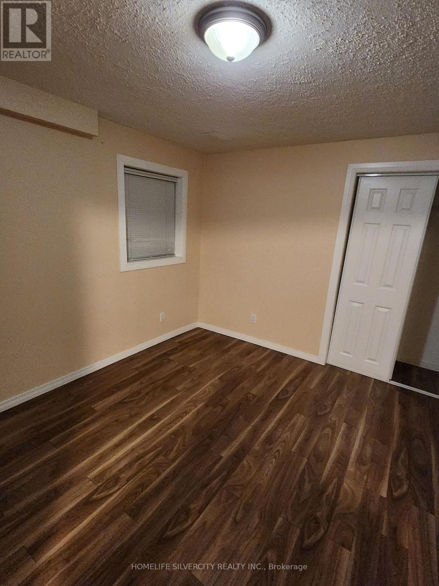 Photo 18 of 276 Watson Parkway N, Guelph ON