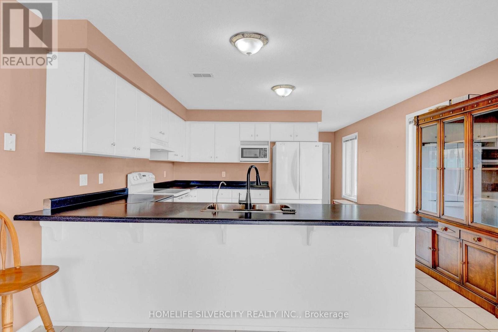 Photo 9 of 276 Watson Parkway N, Guelph ON