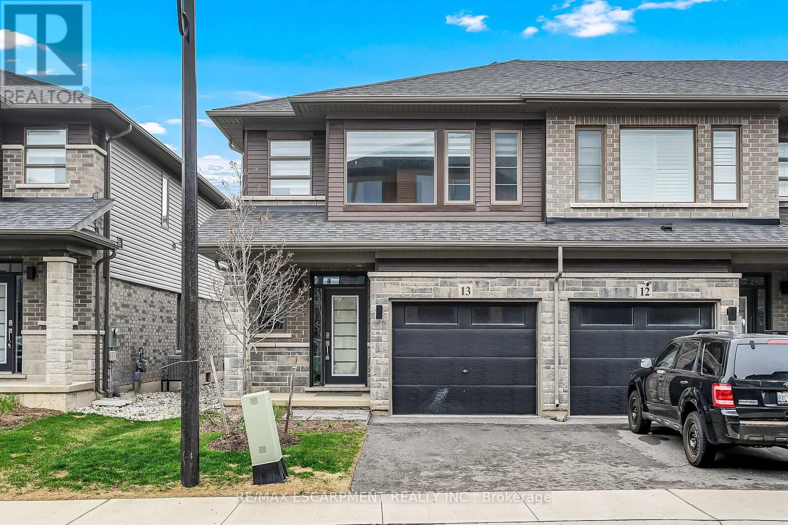 Photo 39 of 13 61 Soho Street, Hamilton ON