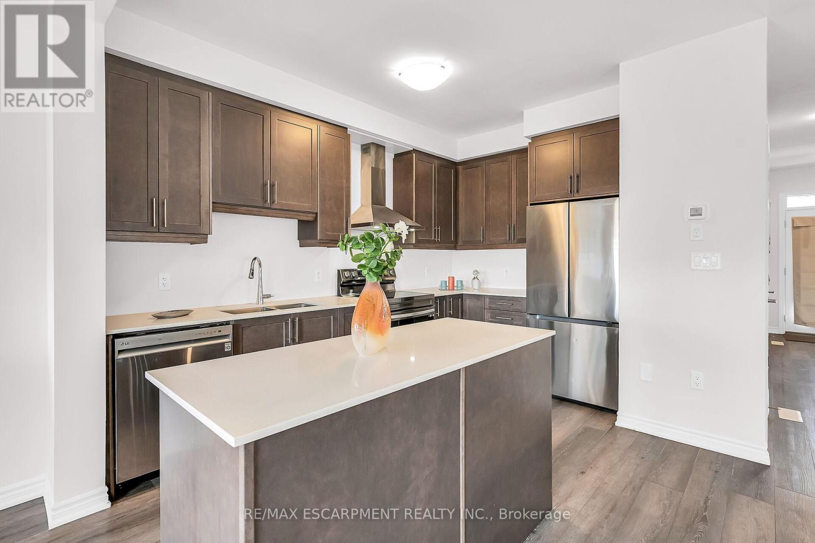 Photo 22 of 13 61 Soho Street, Hamilton ON