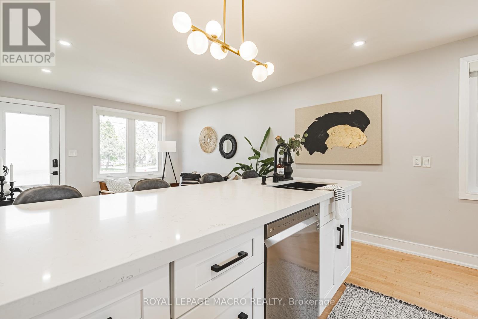 Photo 11 of 2016 Barton Street E, Hamilton ON