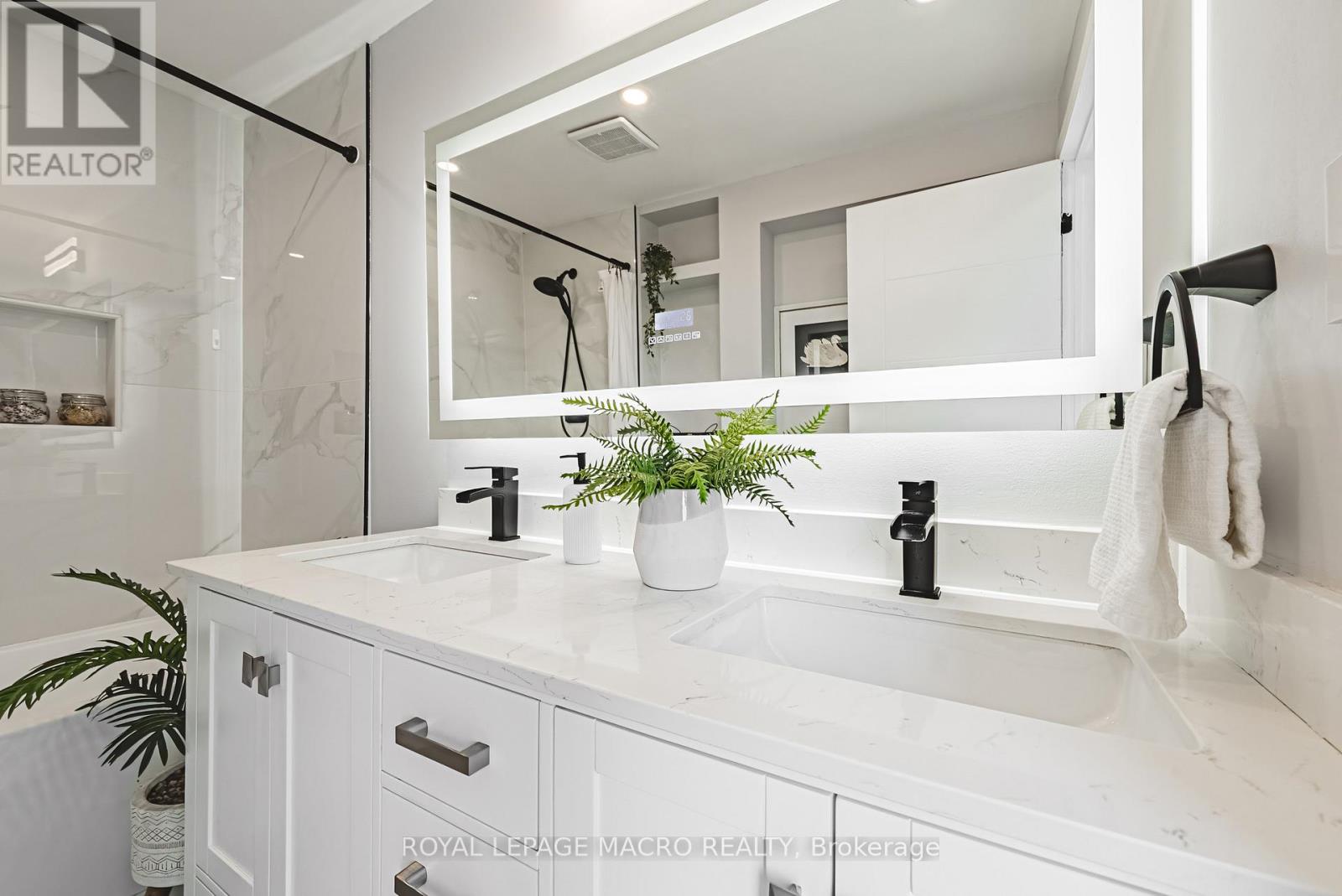 Photo 42 of 2016 Barton Street E, Hamilton ON