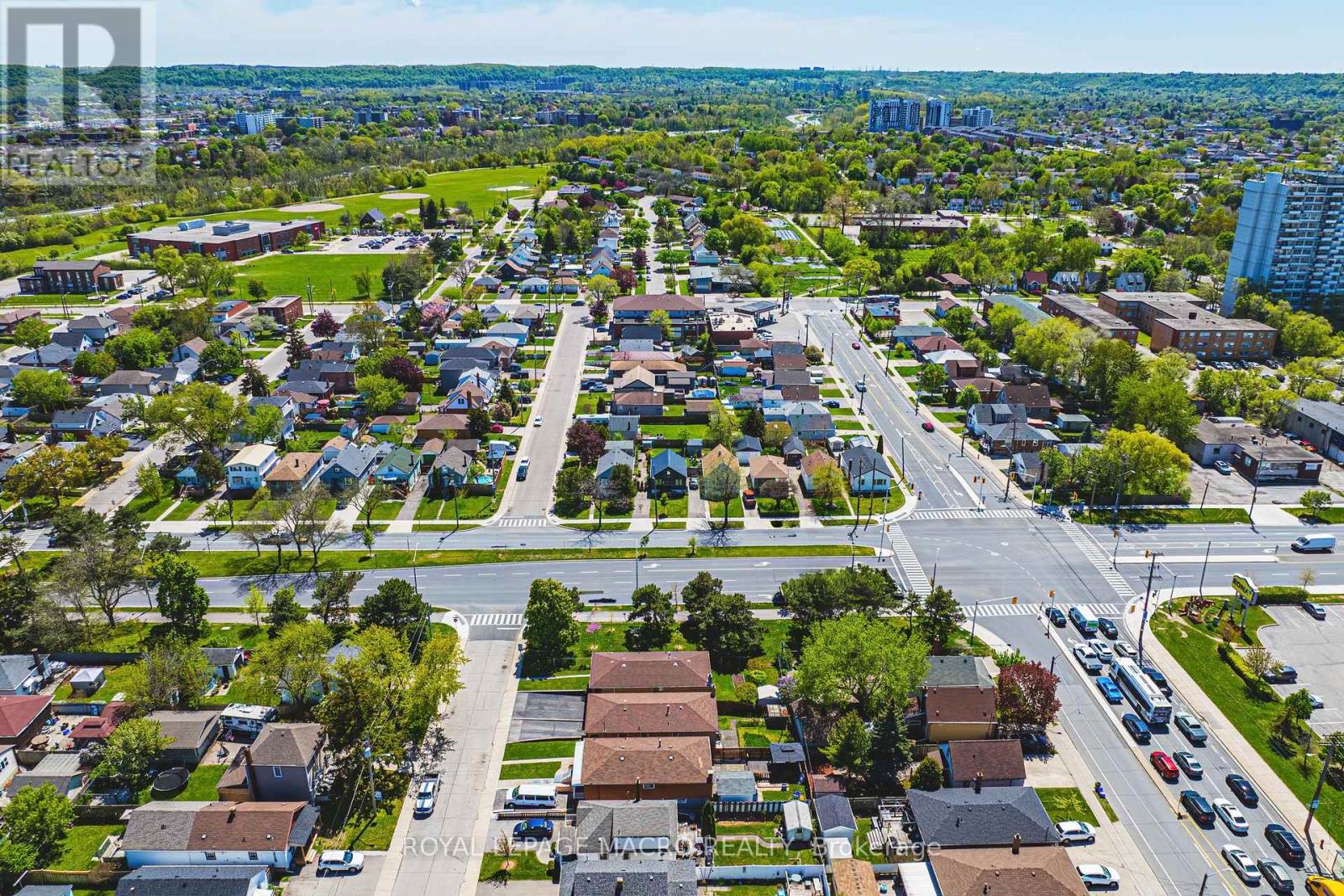 Photo 7 of 2016 Barton Street E, Hamilton ON
