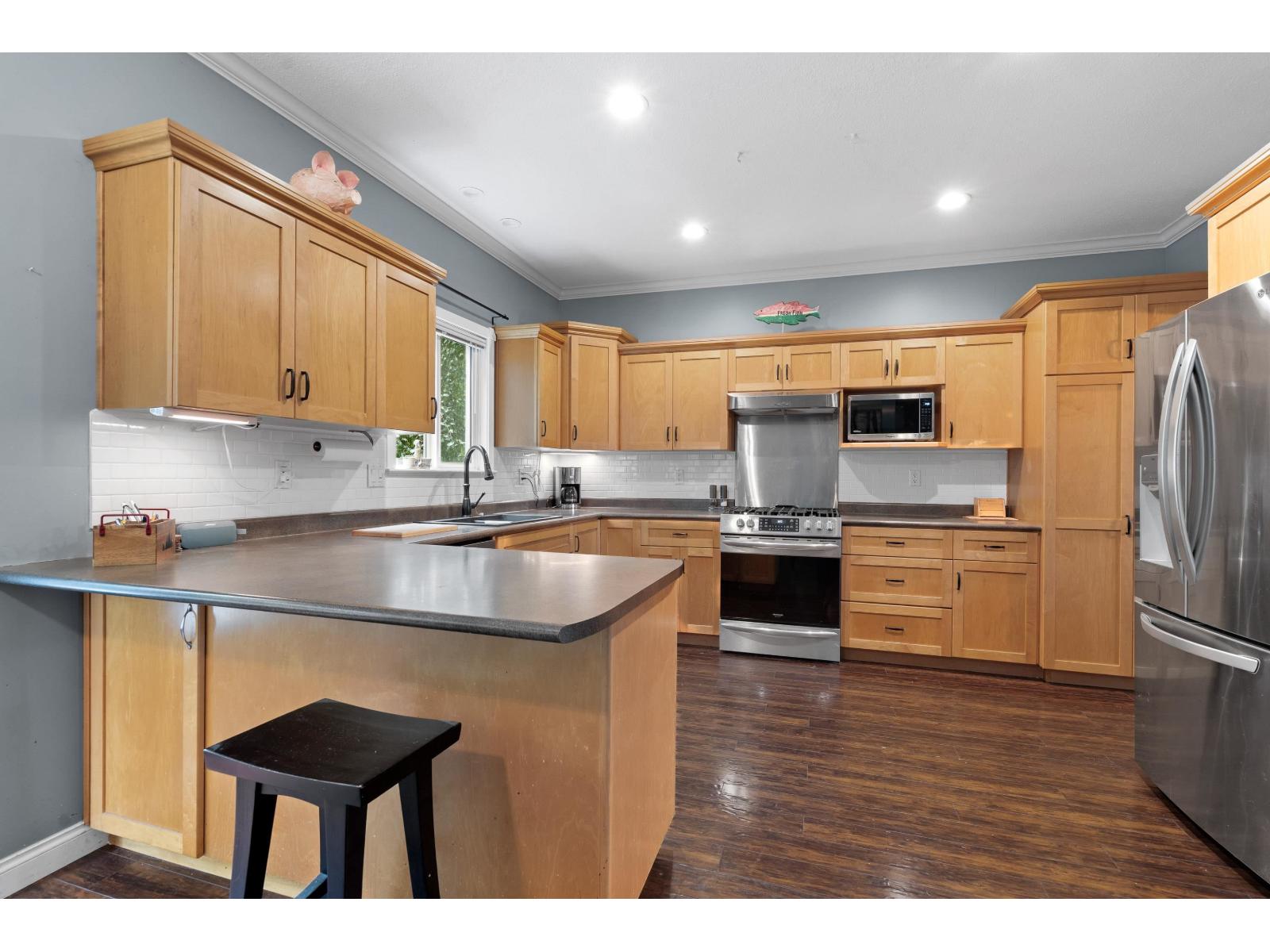 Photo 12 of 35272 Firdale Avenue, Abbotsford BC