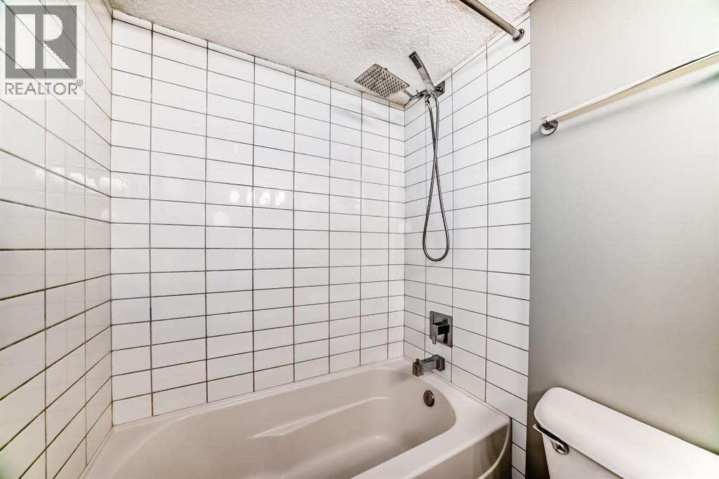 Photo 13 of 103 120 24 Avenue Sw, Calgary AB