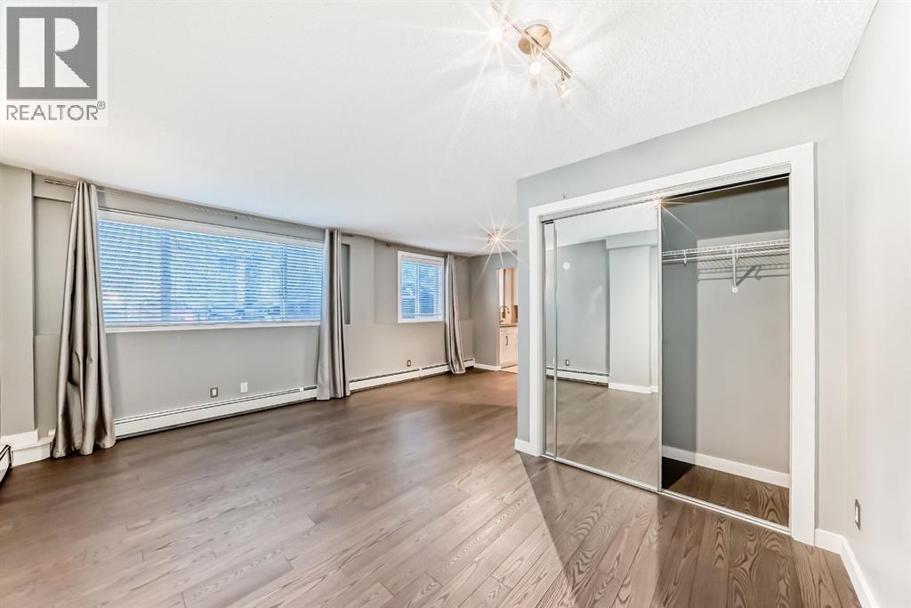 Photo 12 of 103 120 24 Avenue Sw, Calgary AB