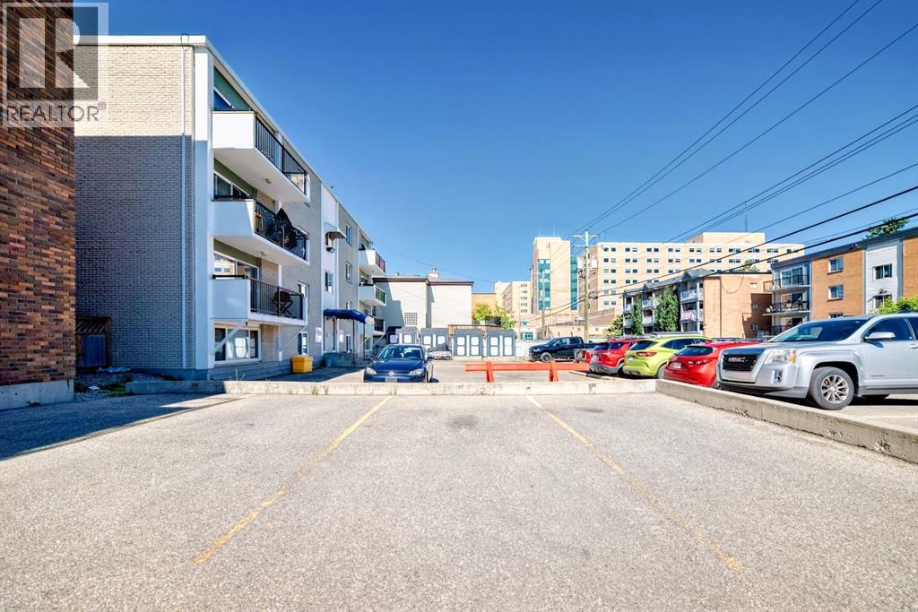 Photo 6 of 103 120 24 Avenue Sw, Calgary AB