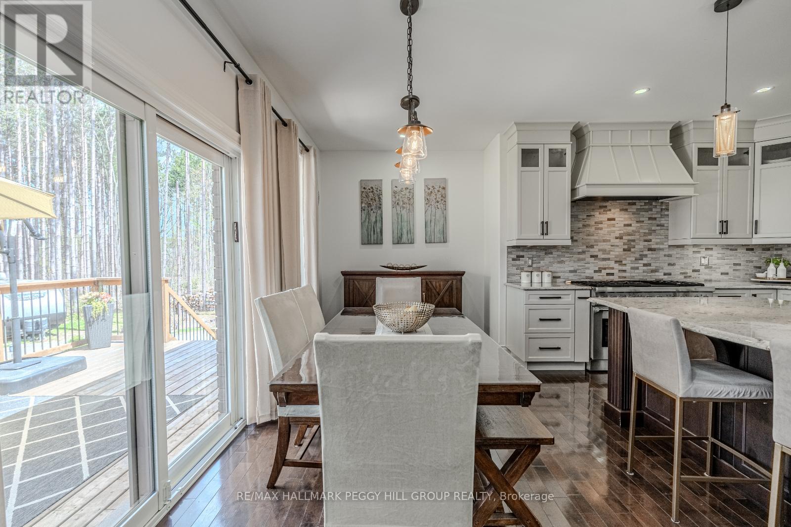 Photo 1 of 38 Windermere Circle, Tay ON