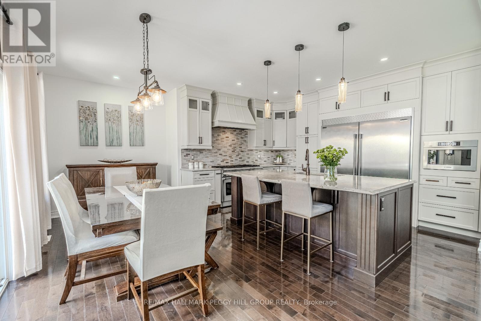 Photo 12 of 38 Windermere Circle, Tay ON