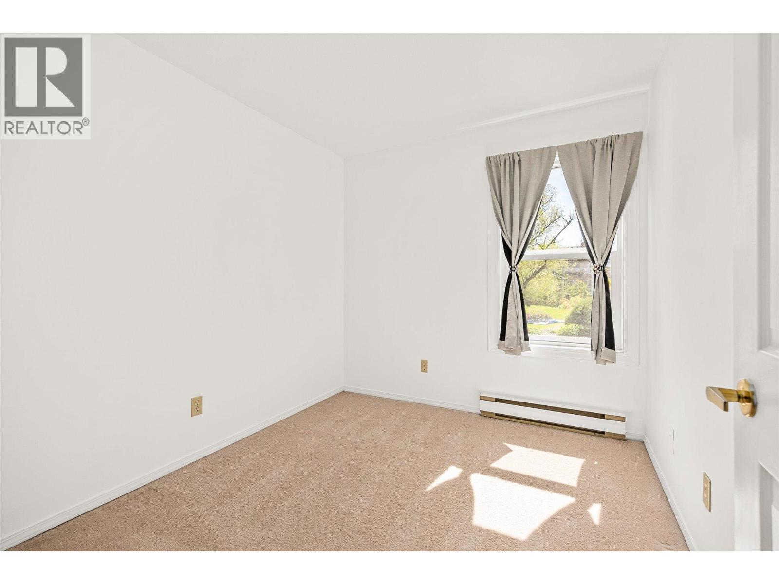 122 575 Sutherland Avenue, Kelowna