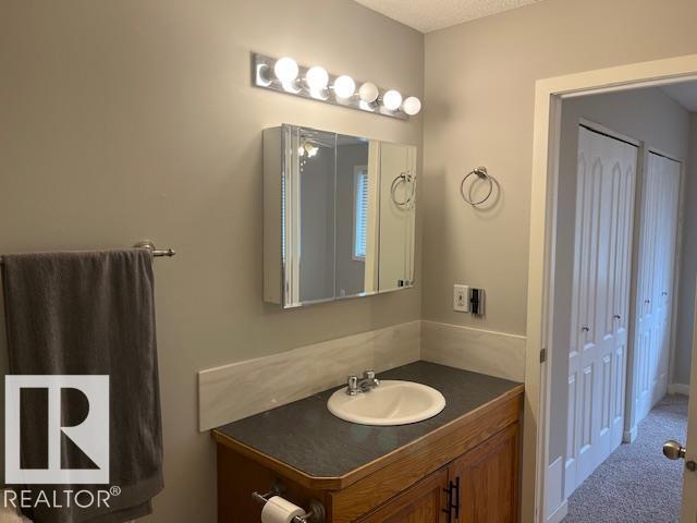 Photo 28 of 16 West 1033 Youville Dr W Nw, Edmonton AB