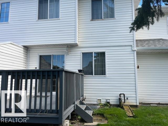 Photo 15 of 16 West 1033 Youville Dr W Nw, Edmonton AB