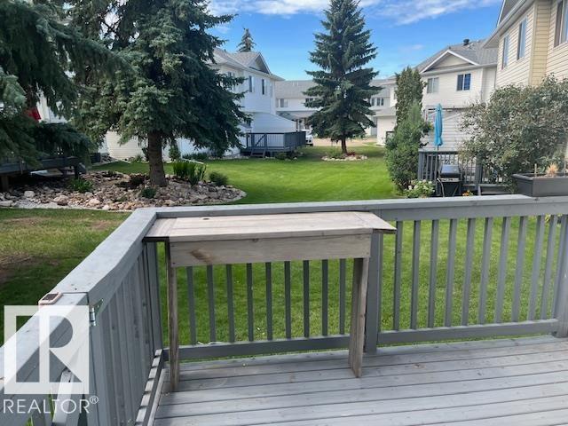 Photo 8 of 16 West 1033 Youville Dr W Nw, Edmonton AB