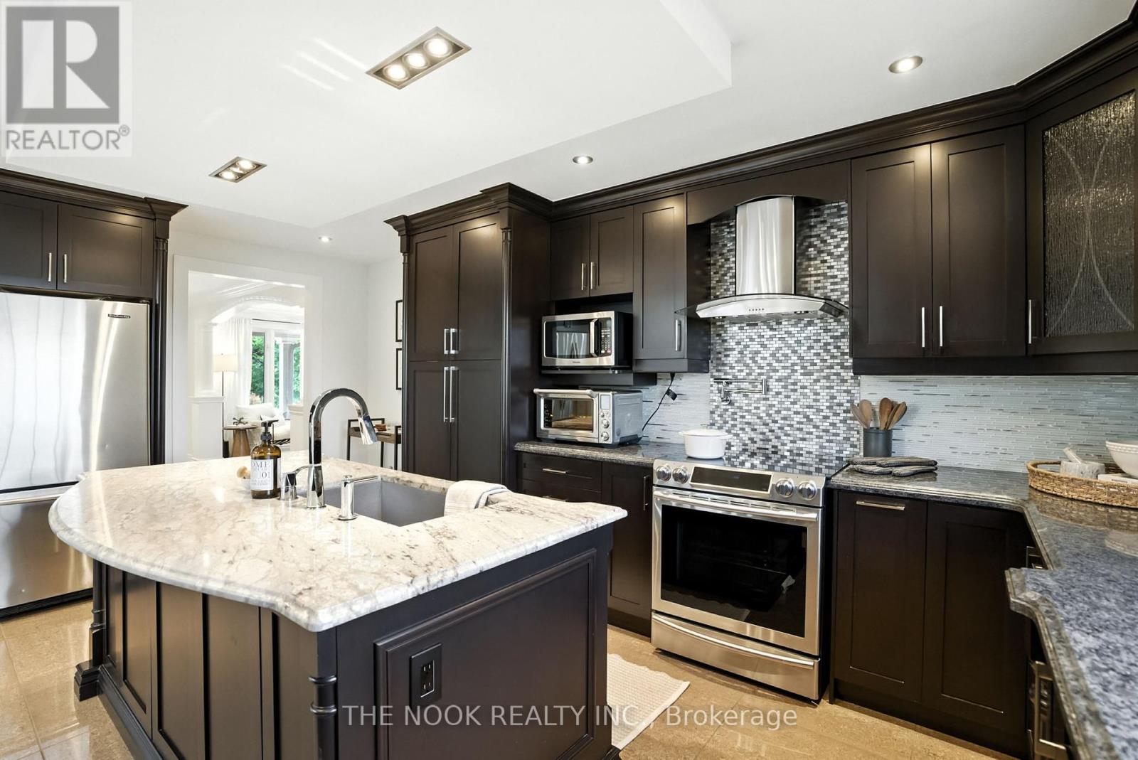 Photo 18 of 2943 Pine Point Road, Scugog ON