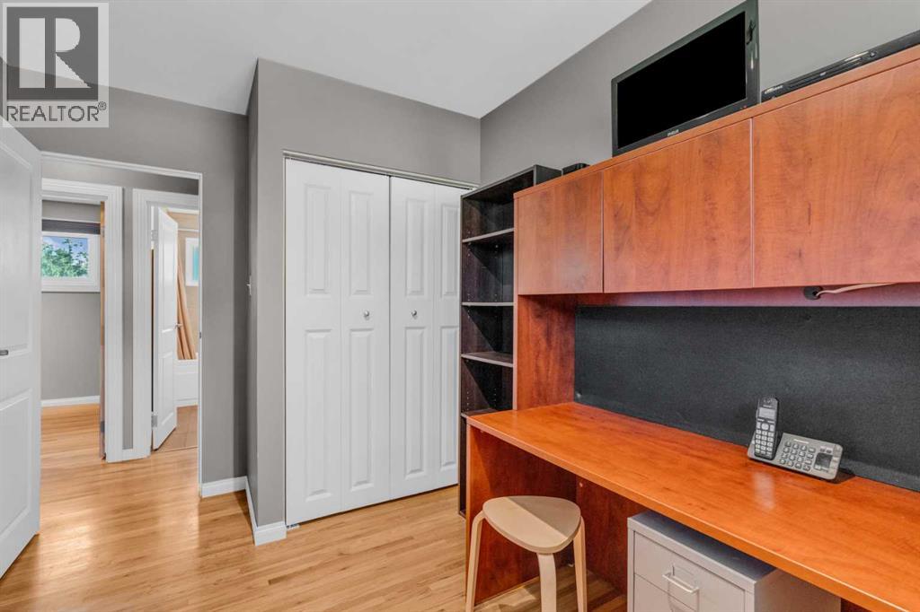 Single Family House Bungalow for Sale in  Richmond Road SW Rutland Park Calgary 