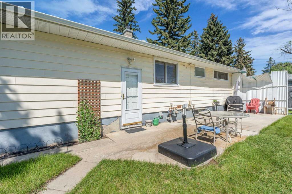 Single Family House Bungalow for Sale in  Richmond Road SW Rutland Park Calgary 