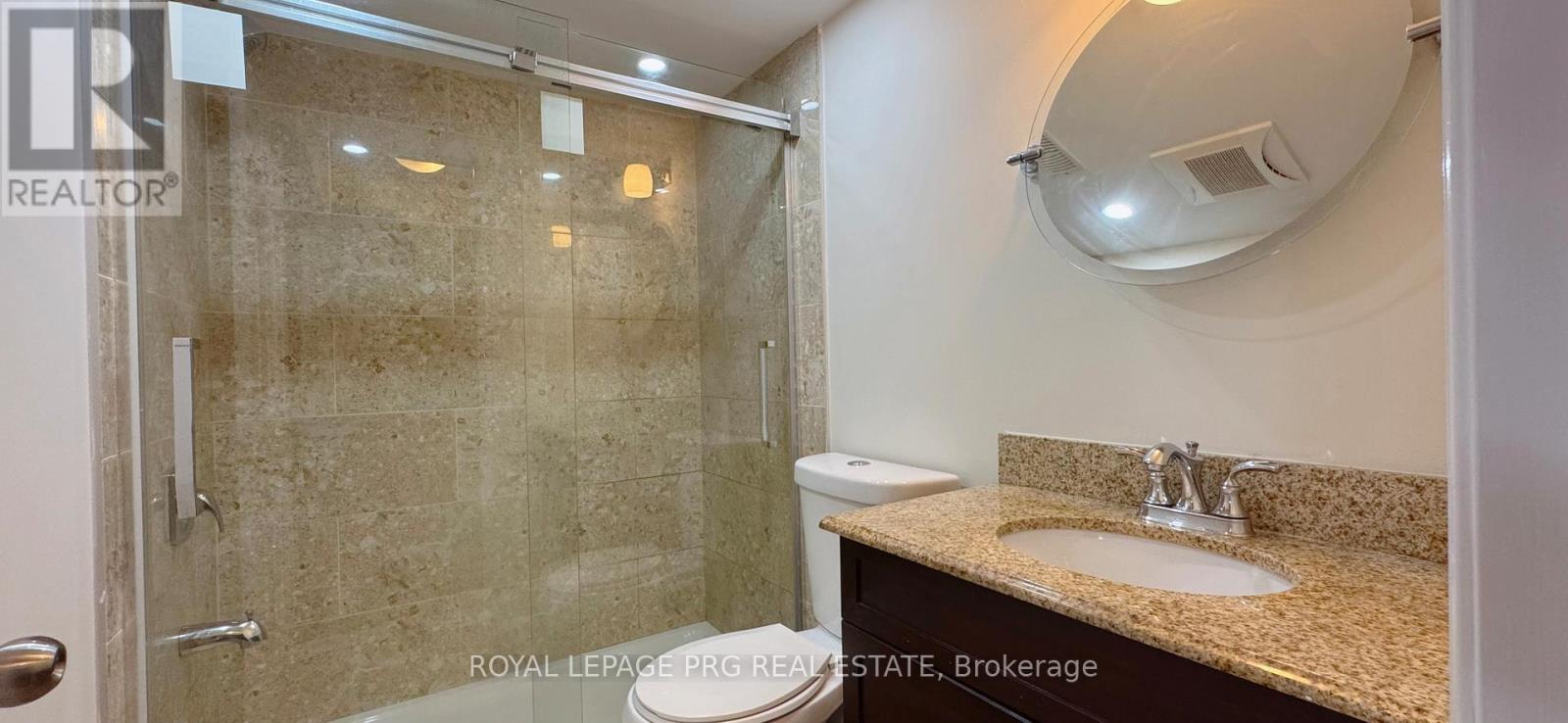 Photo 30 of 144 Sussexvale Drive, Brampton ON