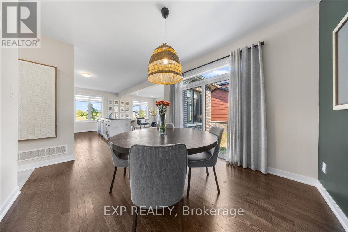 Photo 19 of 235 Conservancy Drive, Ottawa ON