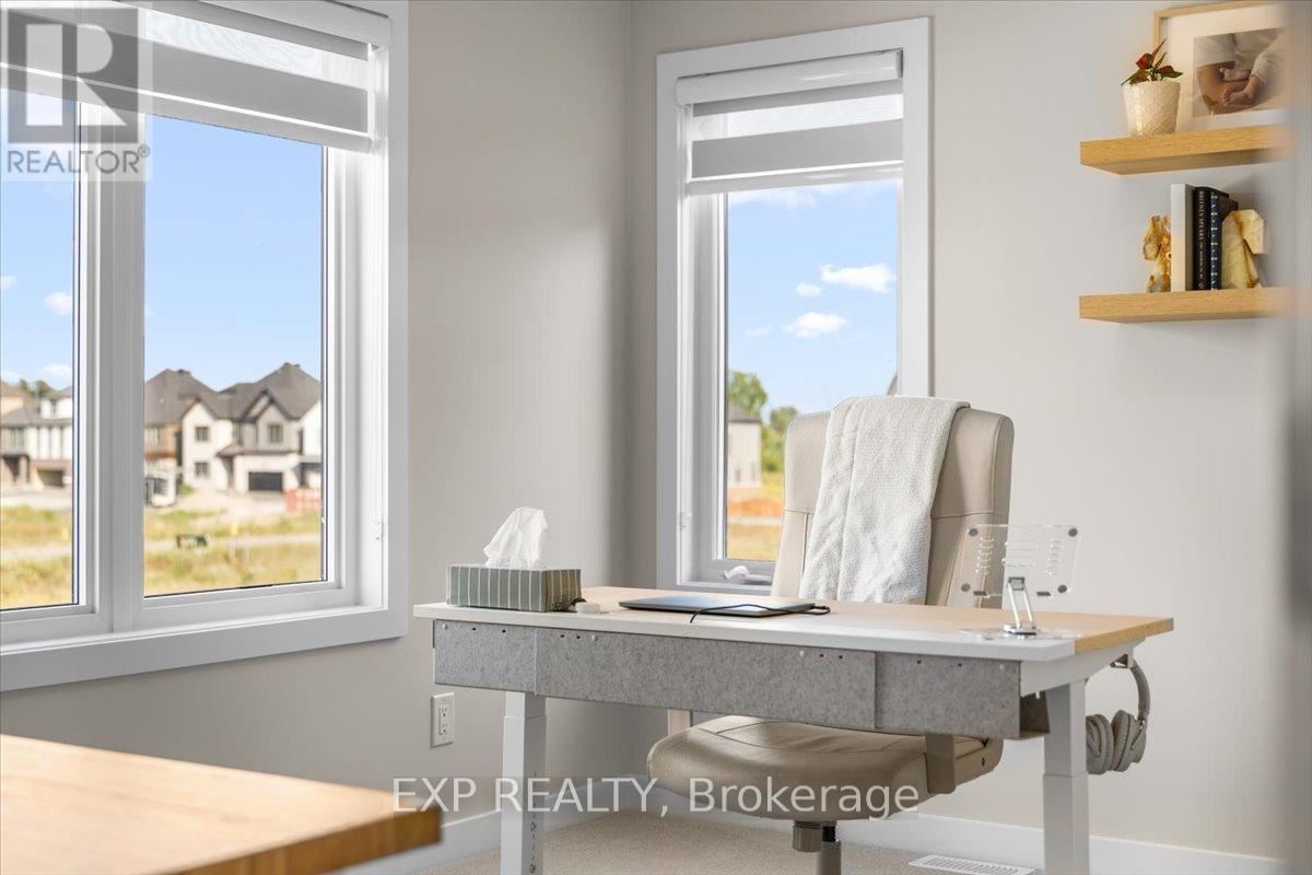 Photo 26 of 235 Conservancy Drive, Ottawa ON